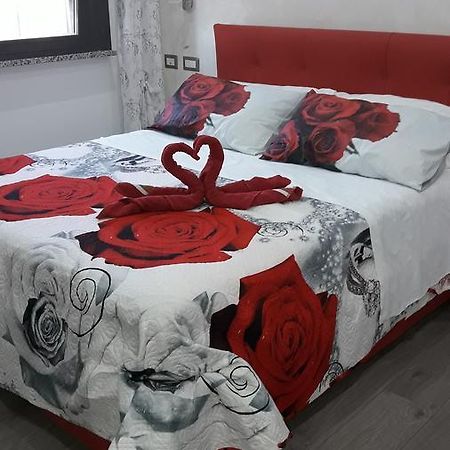 Dolce Vita Lovely Suites Cavriago ภายนอก รูปภาพ