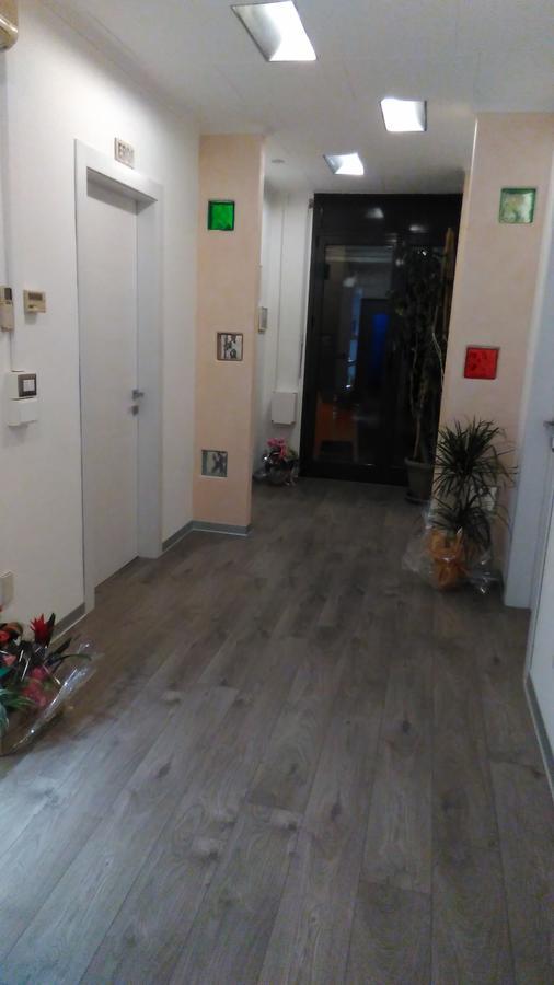 Dolce Vita Lovely Suites Cavriago ภายนอก รูปภาพ